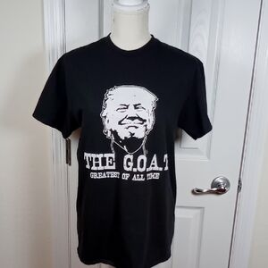 Delta Pro Weight Ladies Size Medium Donald Trump "The GOAT" Black/White T-Shirt